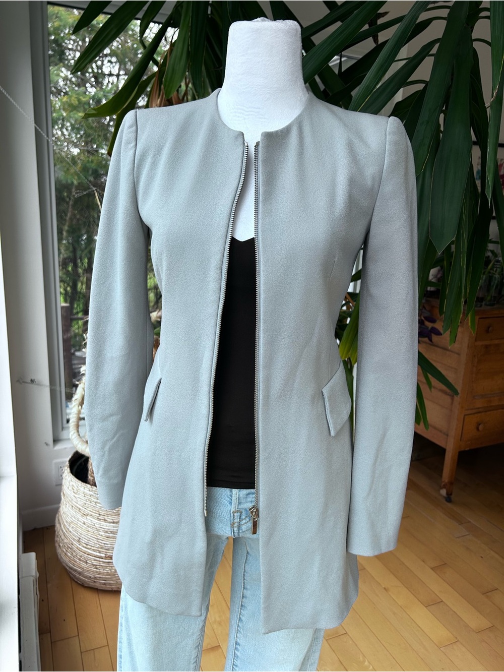 Zara Light Gray Zip-Front Tailored Blazer